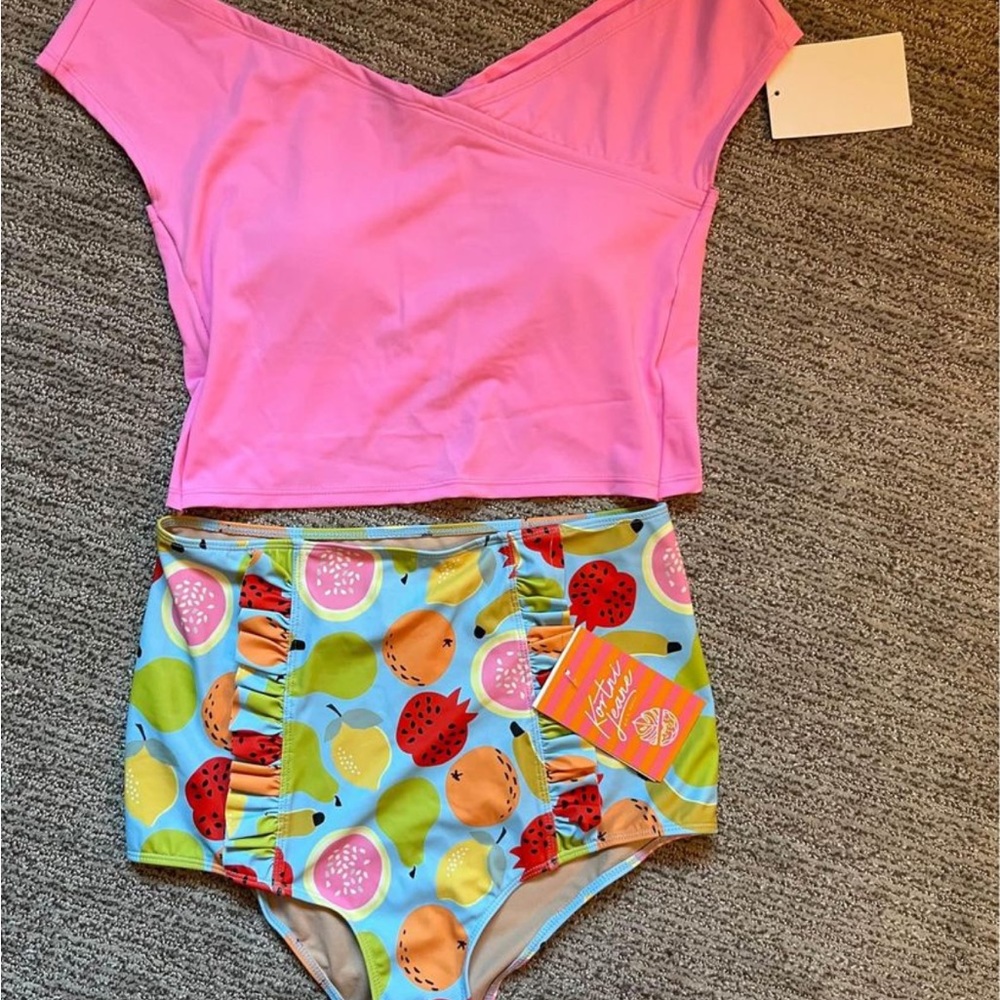Kortni Jeane Swimsuit Size Large